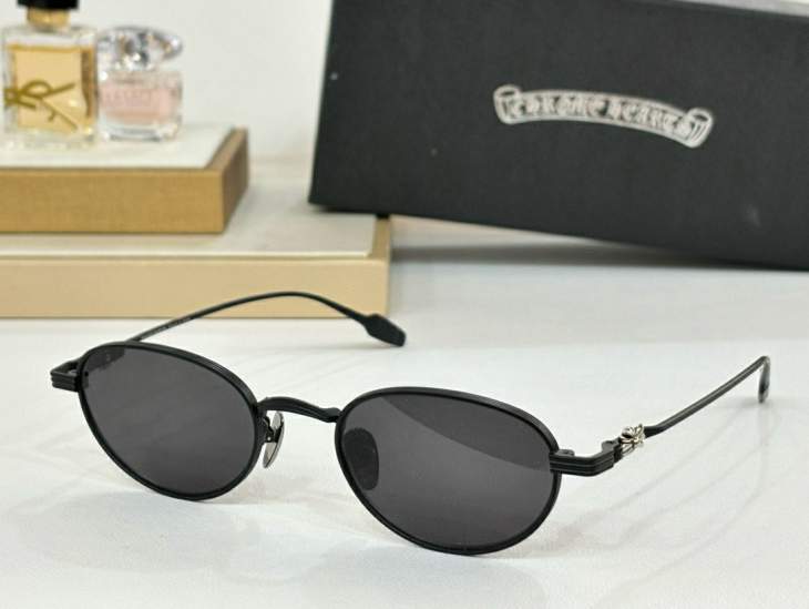 Picture of Chrome Hearts Sunglasses _SKUfw57452767fw